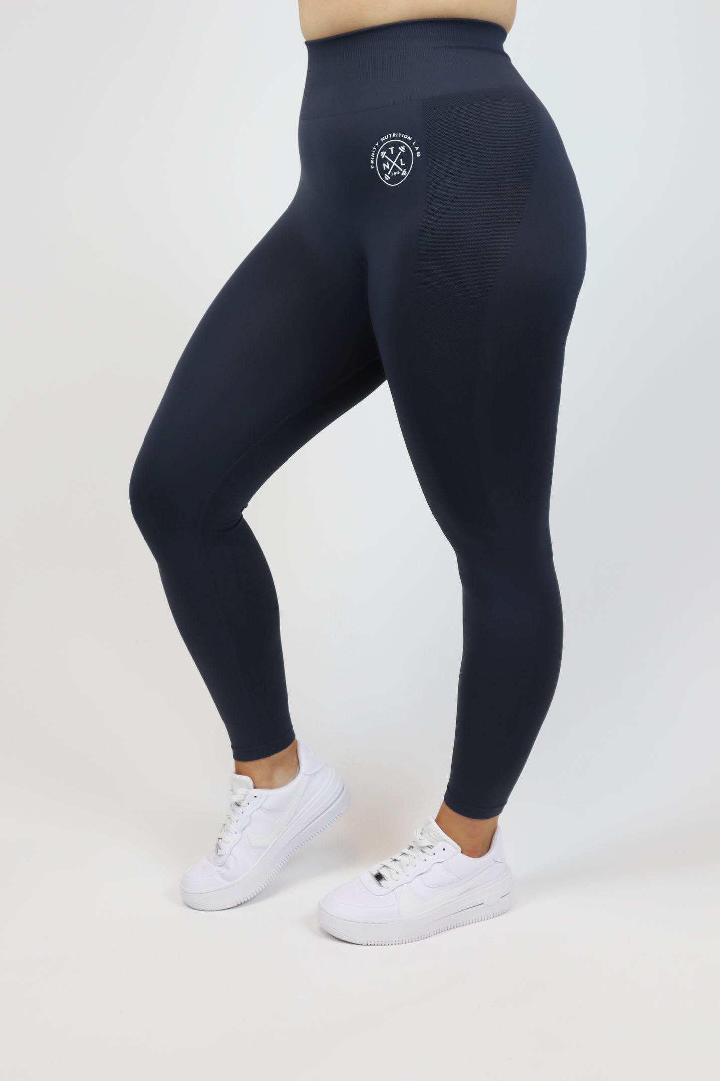 Best form fitting and comfortable women's gym leggings
