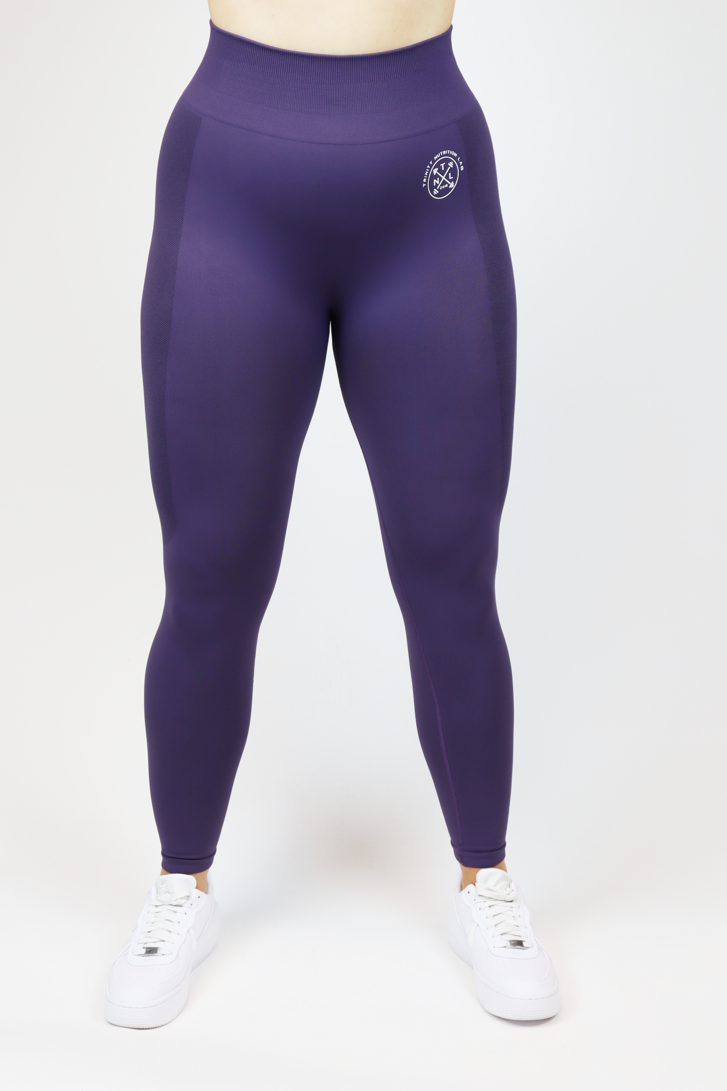 Best form fitting and comfortable women's gym leggings